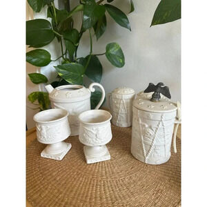 Set of 6 piece White Ceramic United States Eagle kitchen set